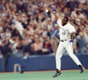 SCANNED FROM THE TORONTO STAR LIBRARY *U42 GRAPHIC Blue Jays World Series 1993: Joe Carter. Photo taken by Jeff Goode/Toronto Star Oct. 23, 1993.